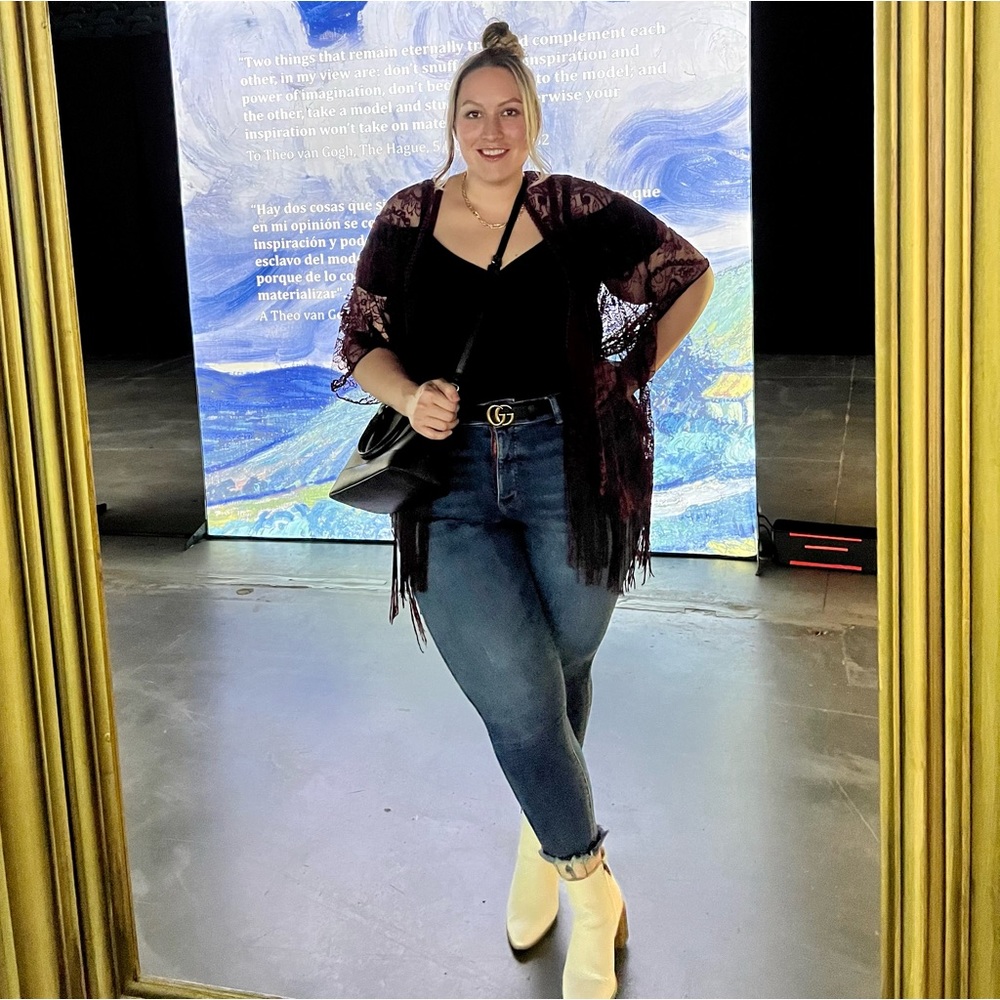 Meet your Posher, Melissa